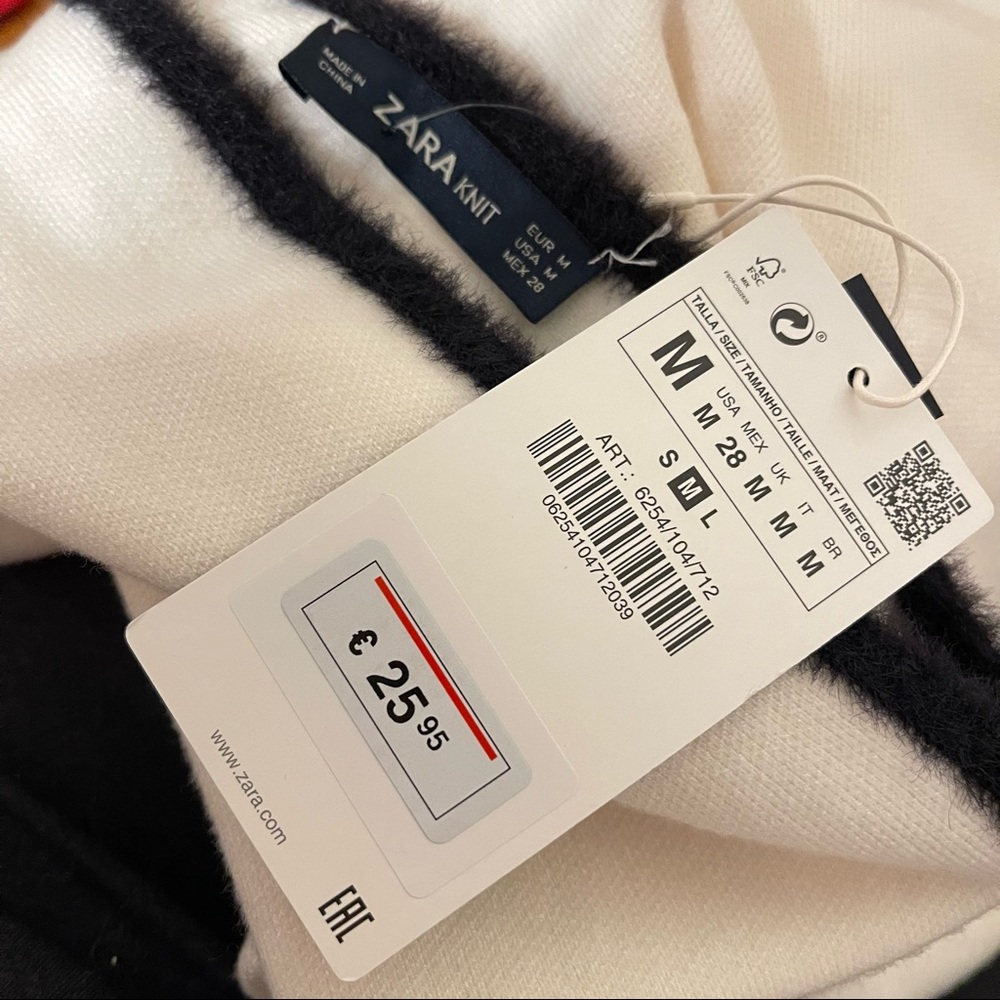 NWT ZARA high-waisted Mini Skirt knite milky color - Picture 3 of 7